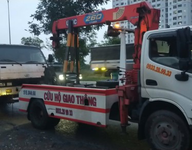 Gọi ngay 0588 106 106 – Dịch vụ sửa xe tải tận nơi Bình Chánh nhanh chóng, chuyên nghiệp