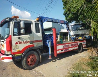 Xe hỏng ban đêm trên đường cao tốc, phải làm gì?