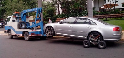 Cứu hộ giao thông khắc phục sự cố ô tô