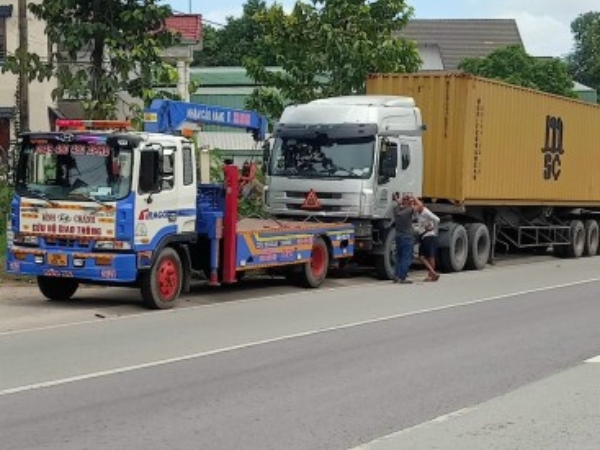 Xe cứu hộ sàn trượt