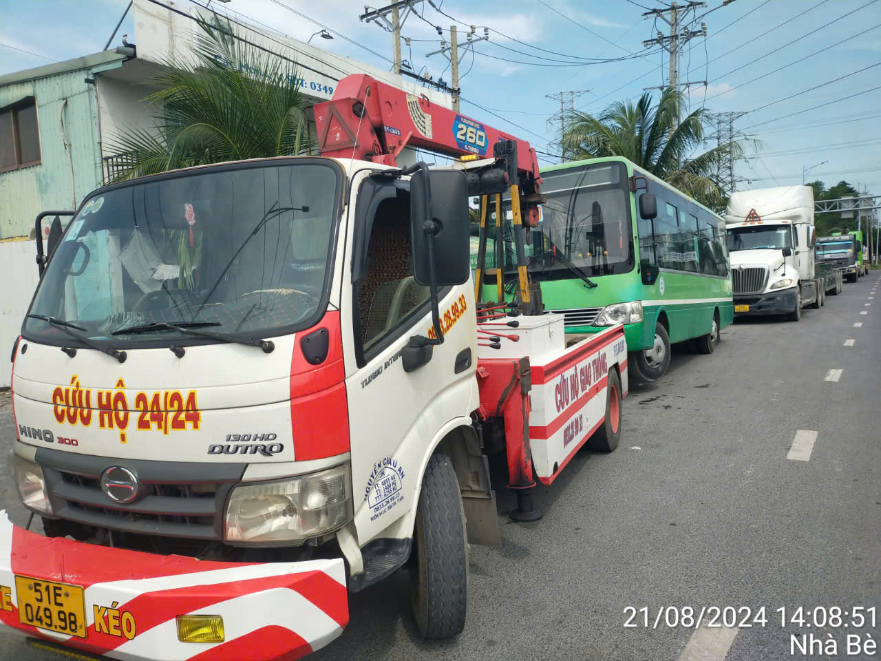 cuu-ho-xe-tai-chet-may