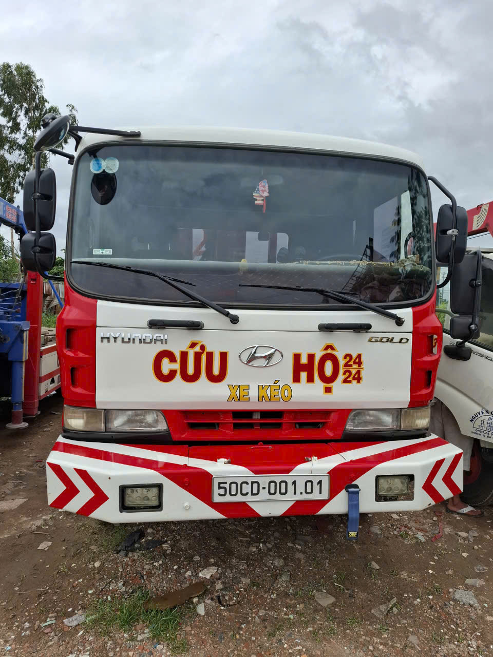 cuu-ho-xe-tai-gan-cho